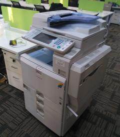 惠州男裝加盟需要多少錢(qián),惠州免費(fèi)男裝加盟店 城際分類(lèi)